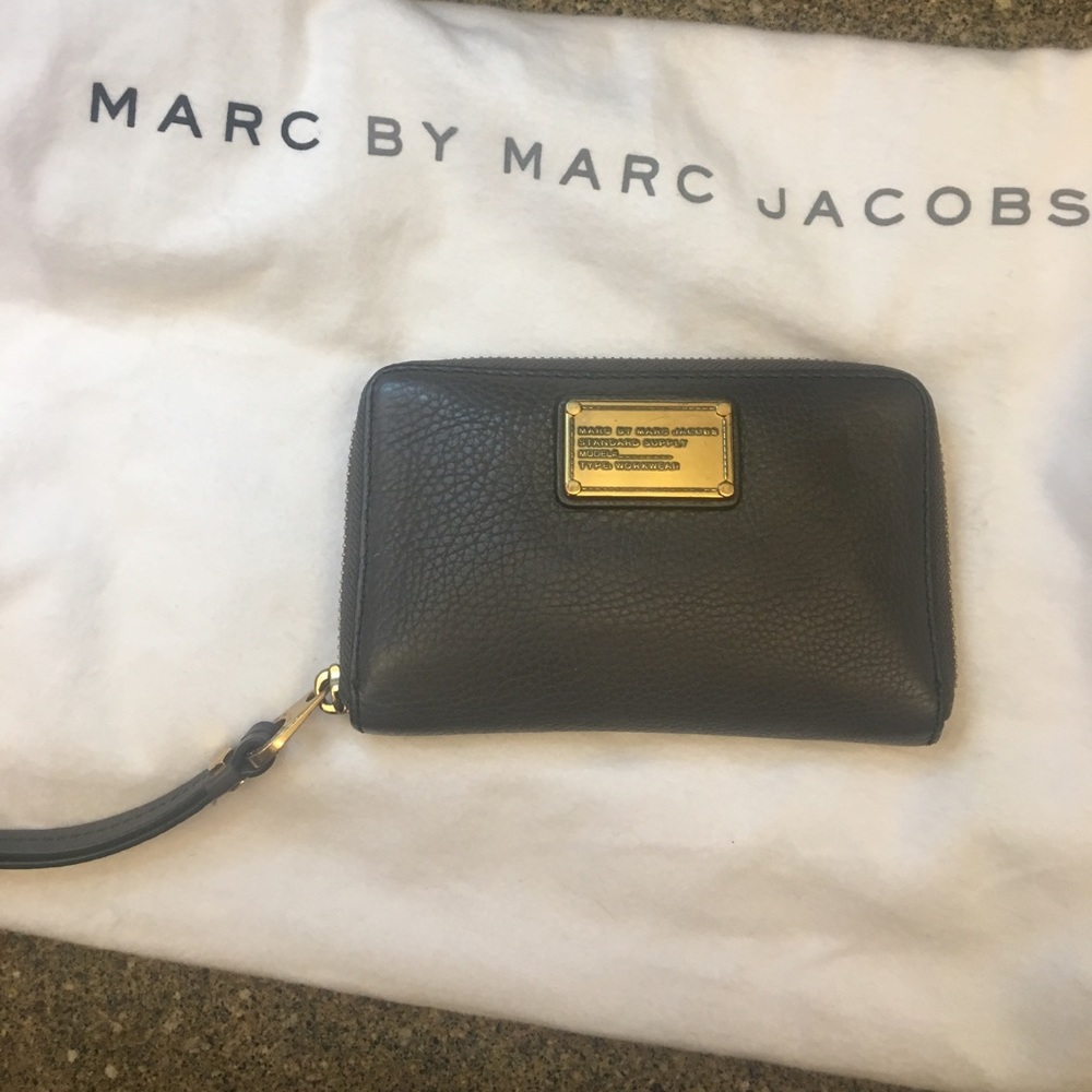 Marc Jacobs Iphone Wallet